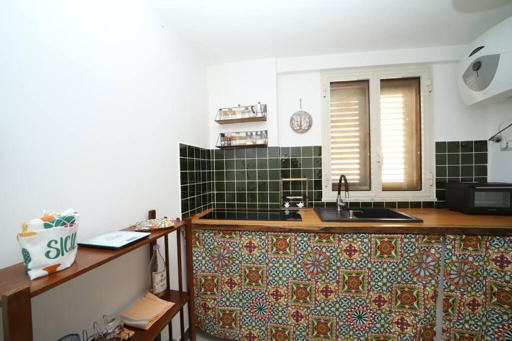Colonna House Casa Tra La Zisa E La Cattedrale Apartment Палермо Екстериор снимка